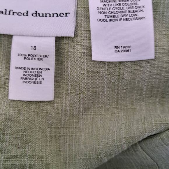 Alfred Dunner Green Ruffled Skirt Size 18 - Picture 10 of 12